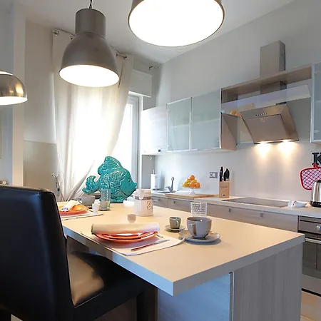 Catullo 18 Apartment, Di Garda, Jacuzzi *